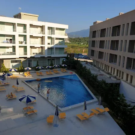 Marina Yachts Apartament *