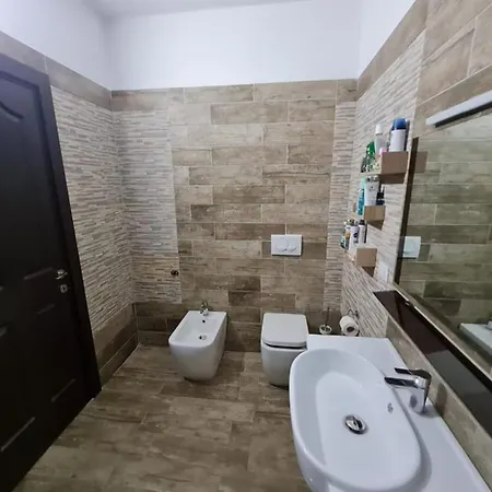 Marina Yachts Apartament Wlora